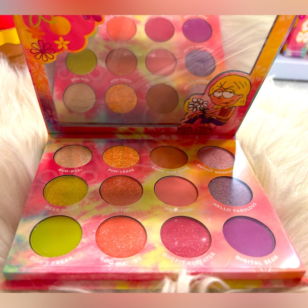 Colourpop x Disney’s Lizzie McGuire Palette
